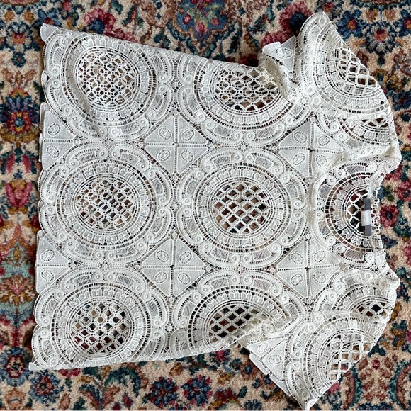 Anthropologie Blue Tassel lace top, white, size medium - Picture 2 of 5